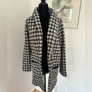 REITMANS Black & White Coatigan